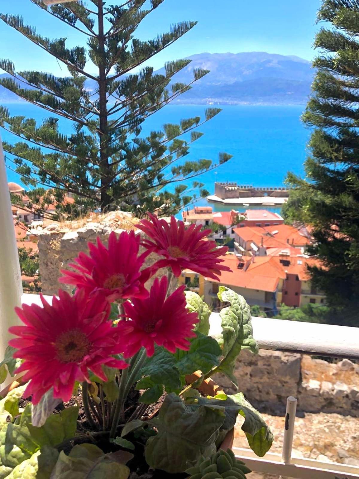 Sideroporta Castle Nafpaktos Guest House Luaran gambar